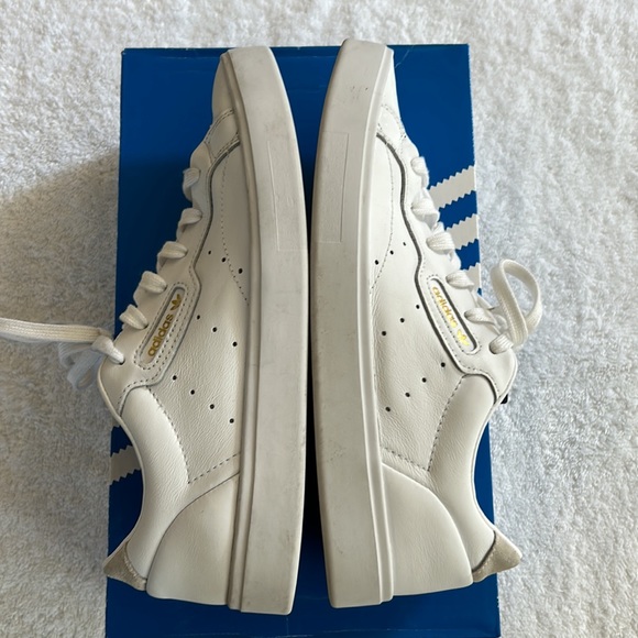 Adidas Sleek W Leather Sneakers. Size 8 - Picture 4 of 9